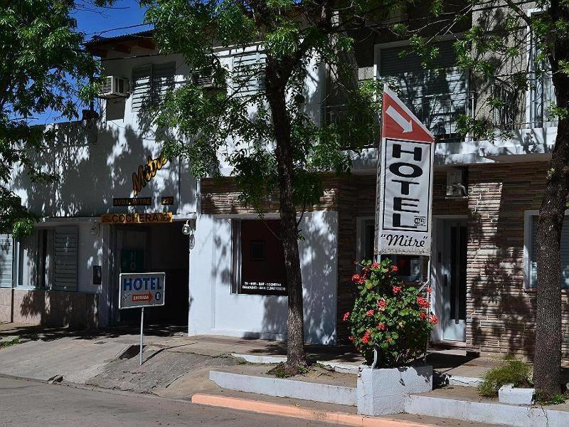 Hotel Mitre 치빌코이 외부 사진